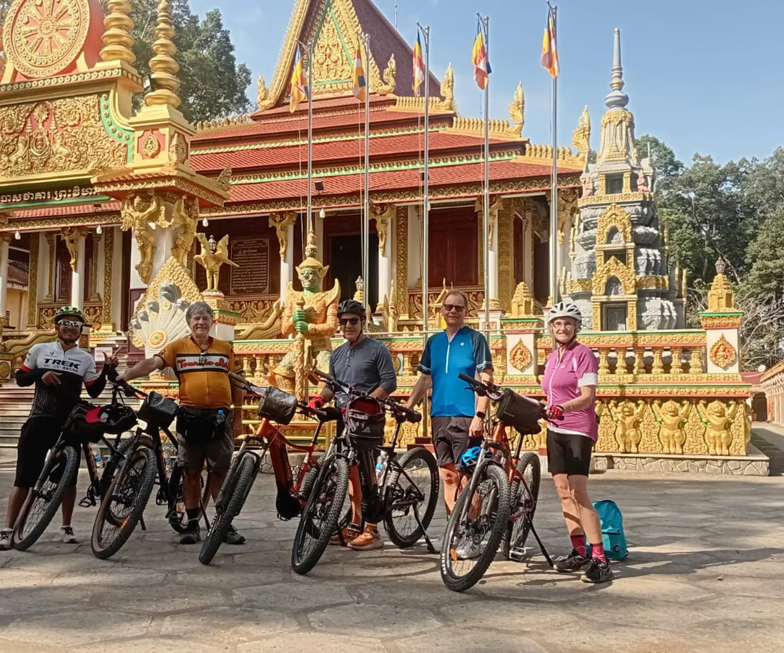 11-Day Saigon to Siem Reap Cycling Tour